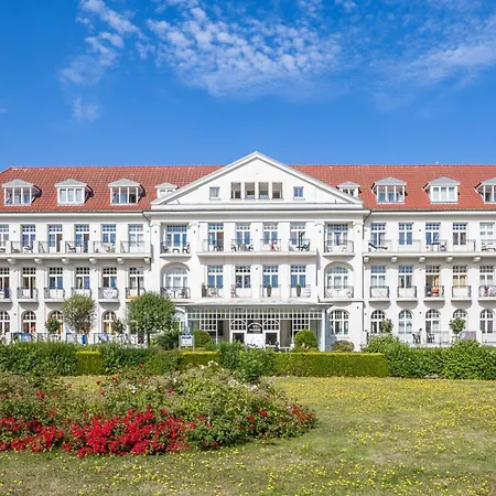 Haus Am Park 30 * Ostseebad Kühlungsborn